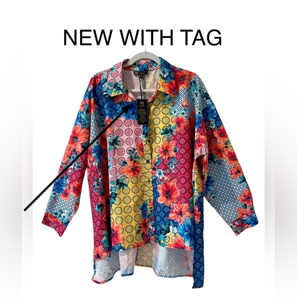 🆕 DG2 by Diane Gilman button up boxy (pink patchwork floral) “big shirt”